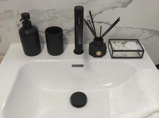 Penthouse Americas First Line De Lux